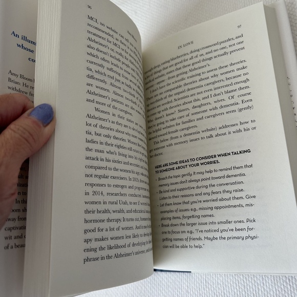 In Love : A Memoir of Love and Loss by Amy Bloom (Hardback, 2022) - Picture 7 of 10